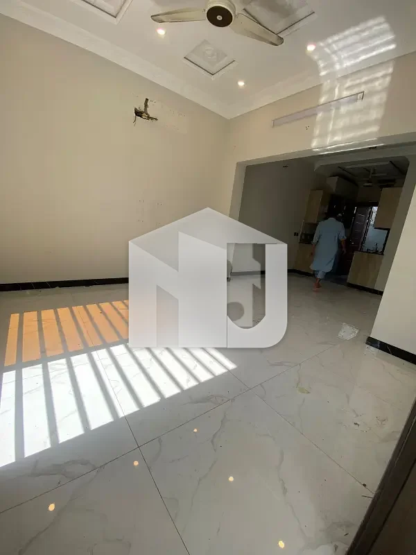 D-12 4Marla House For Rent 3bed With Washroom Drawing Dining Lounge Kichen Servant Room Parking No Gas Installed, photo 7