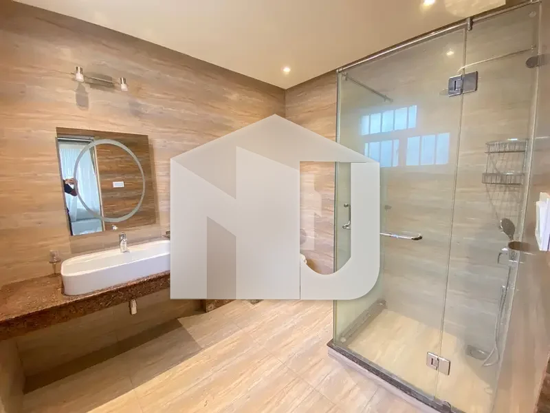 Beautiful House Available For Rent On Prime Location, photo 17
