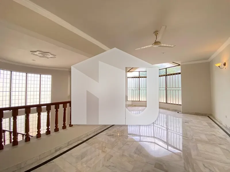 Beautiful House Available For Rent On Prime Location, photo 18