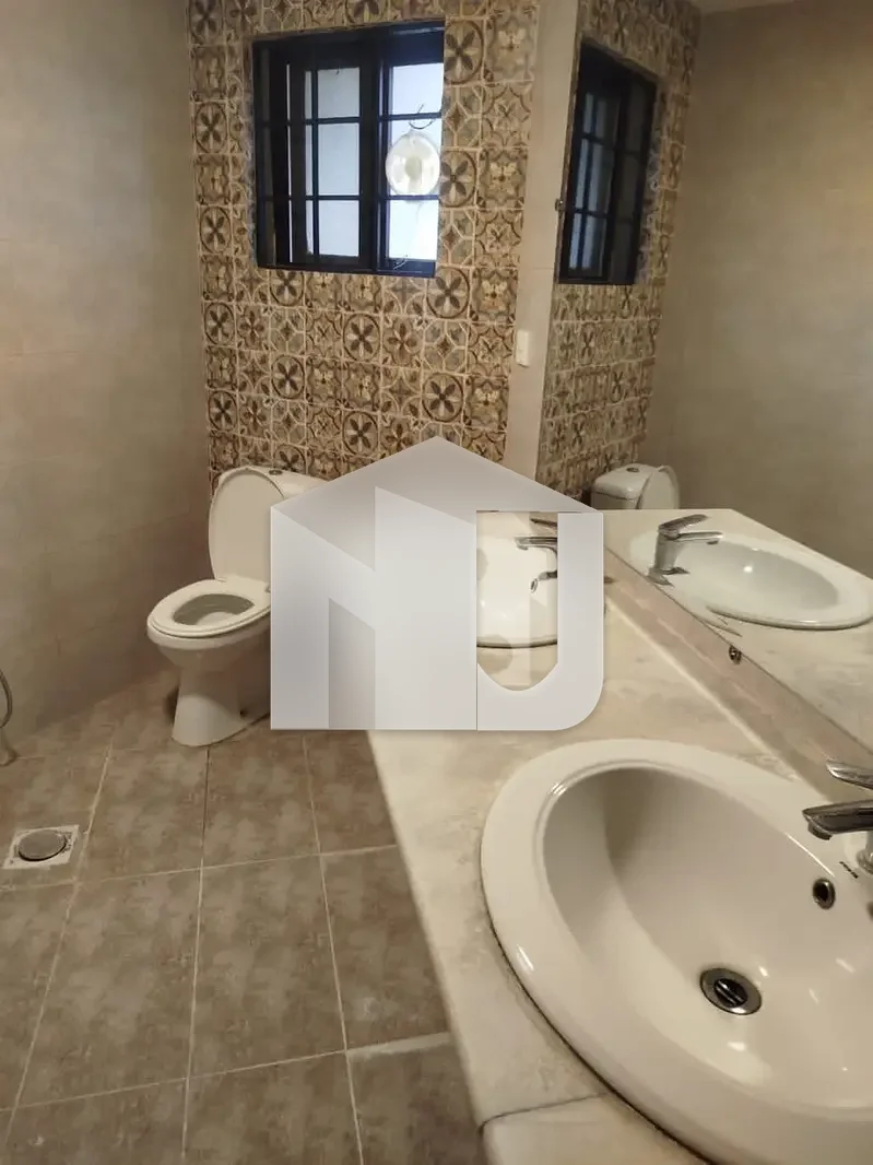 F10 2kanal House 12 Bedroom Attach Bath 3 Storey, photo 7