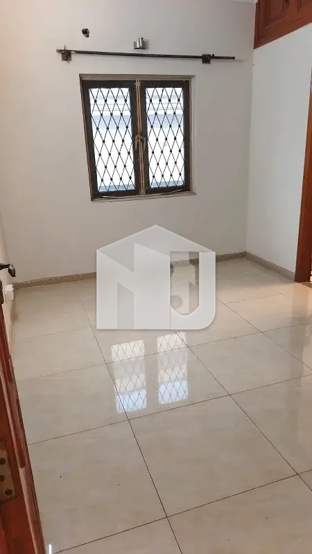 Full House For Rent 7 Bed 7 Bath 2 Kitchen 2 TV Lounge Tile Flooring Separate Meters DD 5 AC Available, photo 11