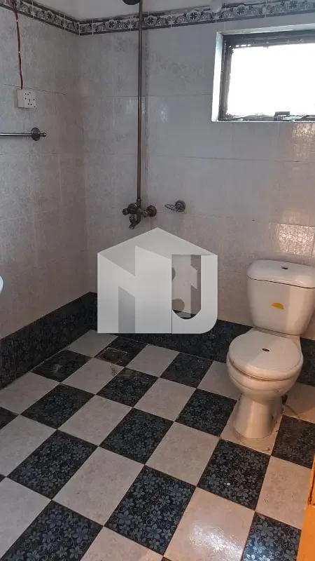 Full House For Rent 7 Bed 7 Bath 2 Kitchen 2 TV Lounge Tile Flooring Separate Meters DD 5 AC Available, photo 7