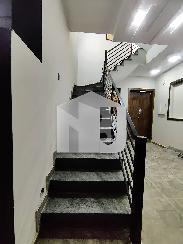 5 Marla Double Unit House Available For Rent In Multi Gardens MPCHS B-17 Block F Islamabad., photo 16