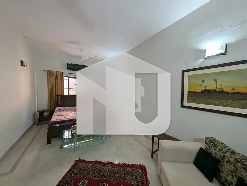 Furnished House With Huge Lawn Is For Rent In F-6, photo 9
