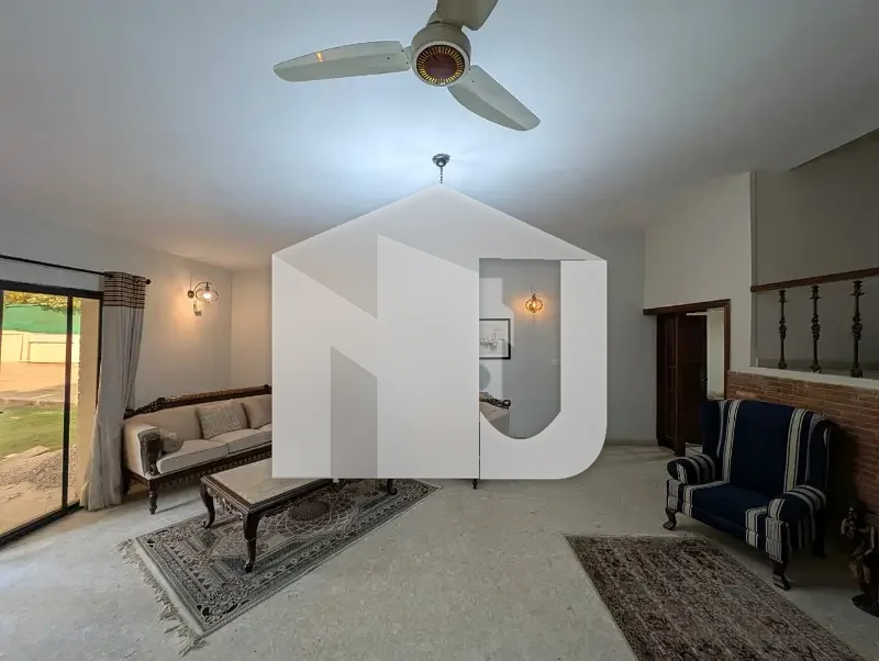 Furnished House With Huge Lawn Is For Rent In F-6, photo 3