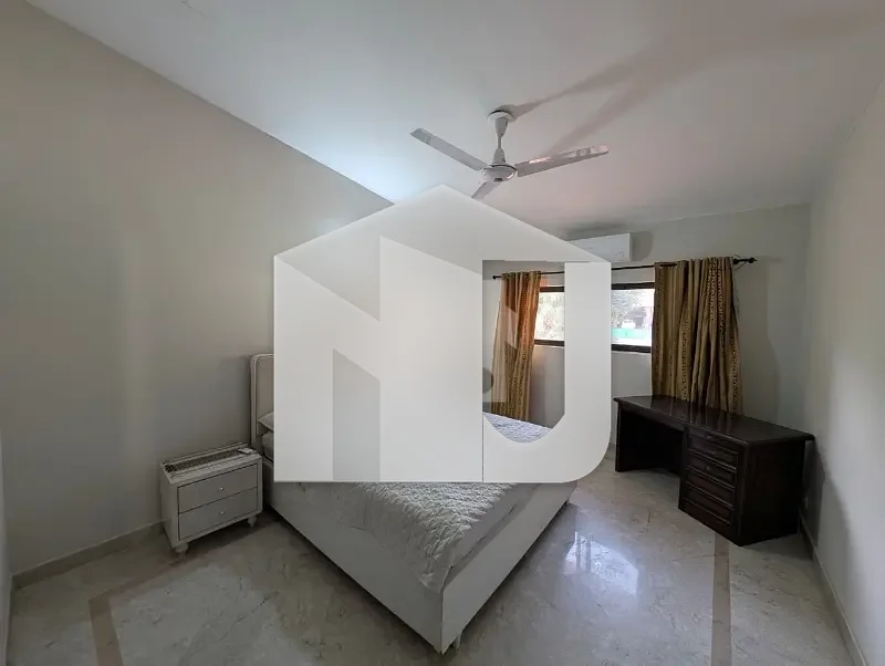 Furnished House With Huge Lawn Is For Rent In F-6, photo 7