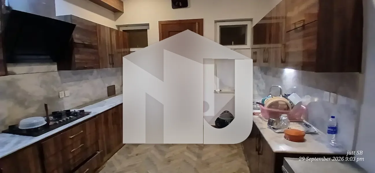 E11 Brand New House Available For Rent, photo 15