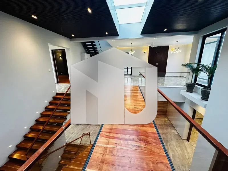 Luxury Brand New 1.5 Kanal House For Rent F-7, Islamabad, photo 8