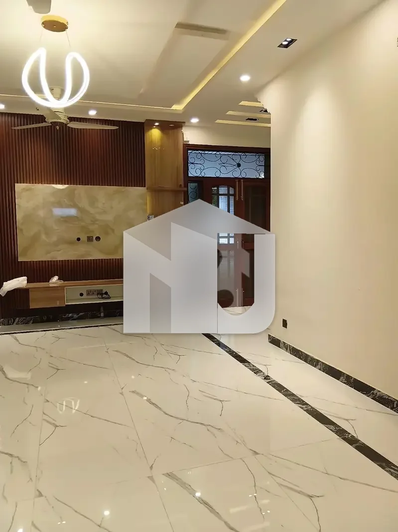Brand new full House 8 bedrooms with attached bath drawing dining tv lounge 2 kitchens, photo 7