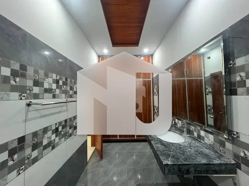 1 Kanal House For Rent In D-12, photo 3