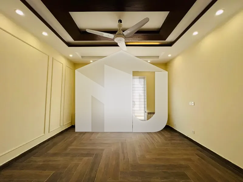 D-12 Islamabad 5090 Brand New Triple Storey House For Rent 8 Bed With Washroom 3 Drawing Dining Tv Lounge 3 Kichen 2 Servant Room Parking No Gas Electric Available, photo 12