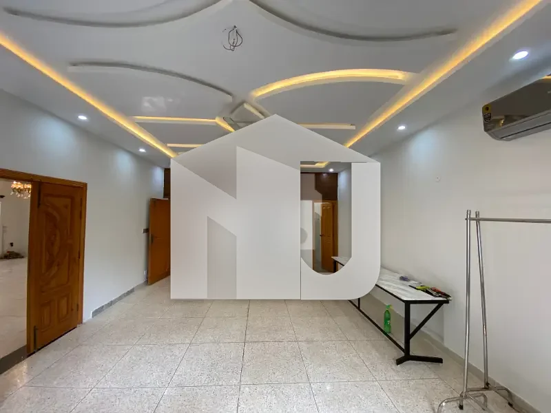 2.5 Kanal Corner House For Rent In E-7, Islamabad, photo 19