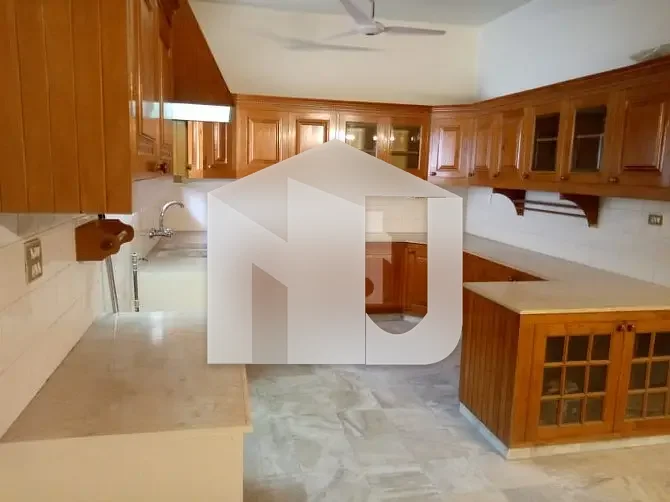 FOR RENT Fully Renovated 6-Beds Double Unit House F_7/1, photo 3