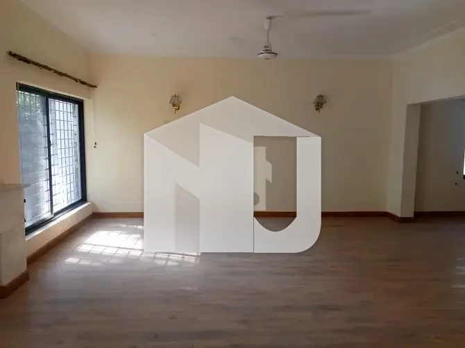 FOR RENT Fully Renovated 6-Beds Double Unit House F_7/1, photo 7