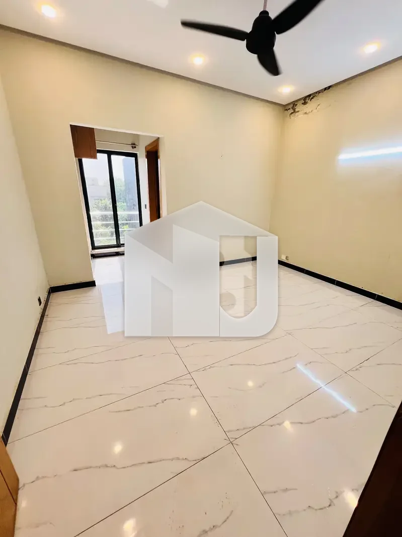 Beautiful 8 Marla Full House For Rent, photo 5