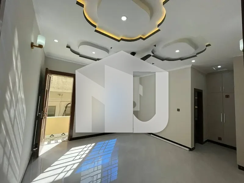 Brand New Double Storey House For Rent, photo 12