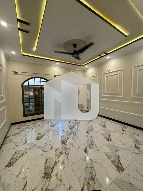 Buying A House In I-8, photo 2