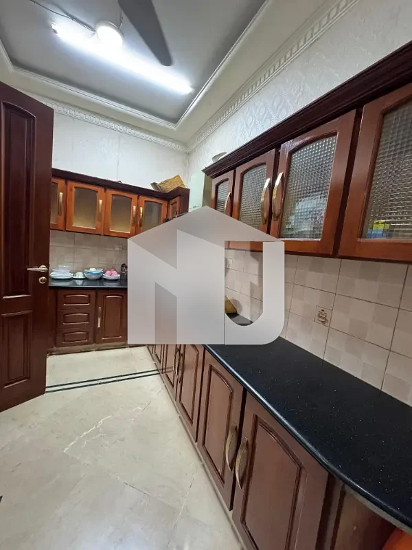 2 Kanal Triple Storey Fully Furnished House For Rent Prime Markaz Front Location, photo 18
