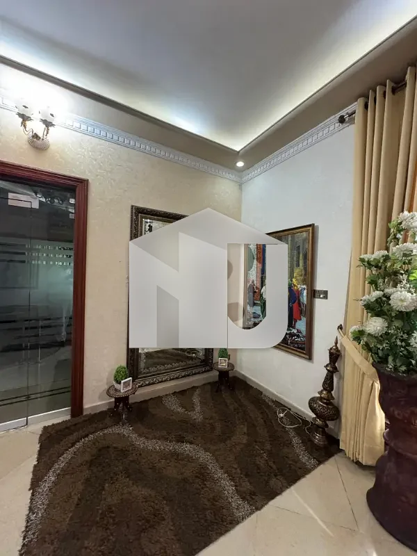 2 Kanal Triple Storey Fully Furnished House For Rent Prime Markaz Front Location, photo 9