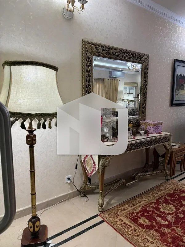 2 Kanal Triple Storey Fully Furnished House For Rent Prime Markaz Front Location, photo 23