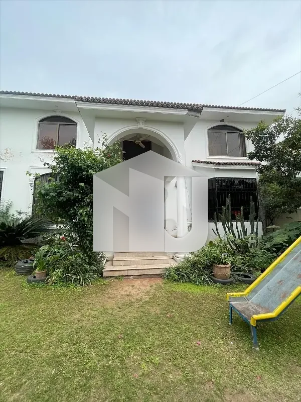 Beautiful 30 Marla Double Storey House For Rent, photo 6