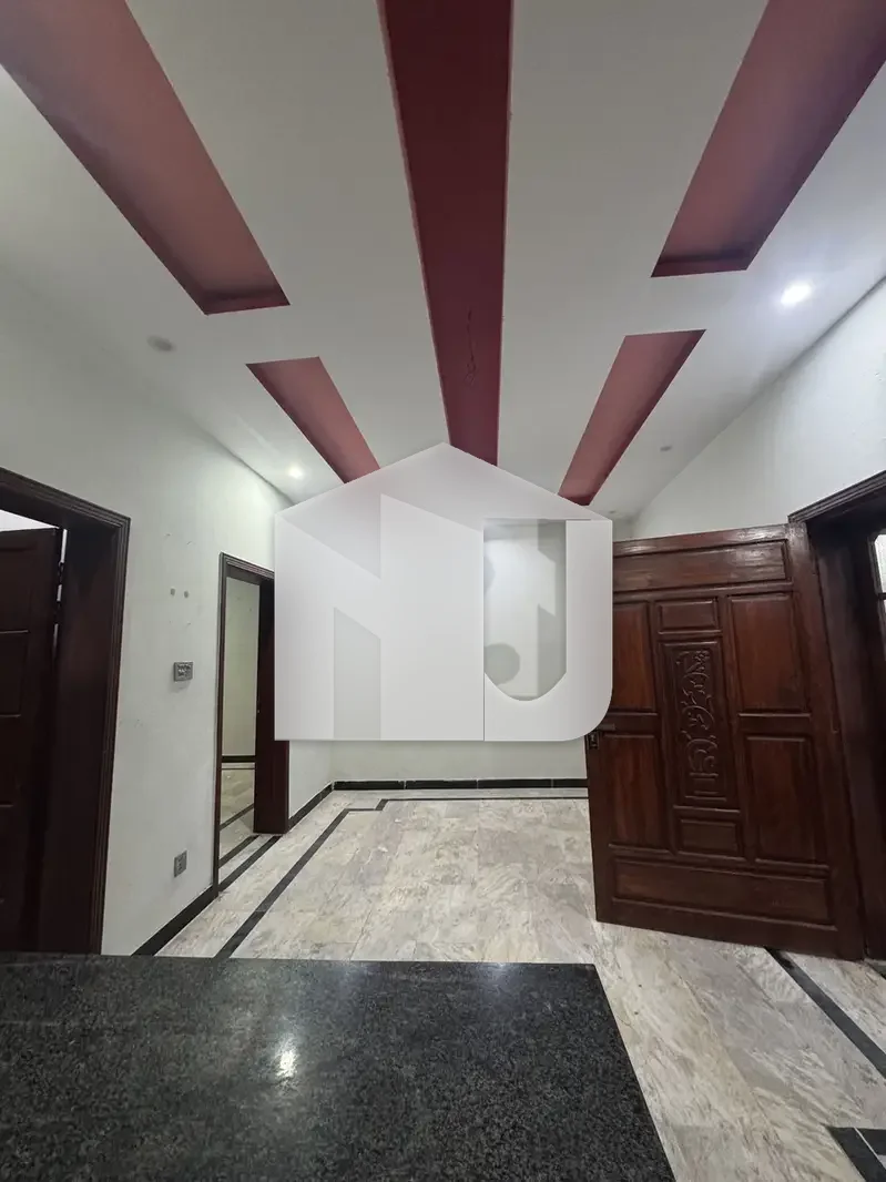 Beautiful 6 Marla Double Storey House, photo 10