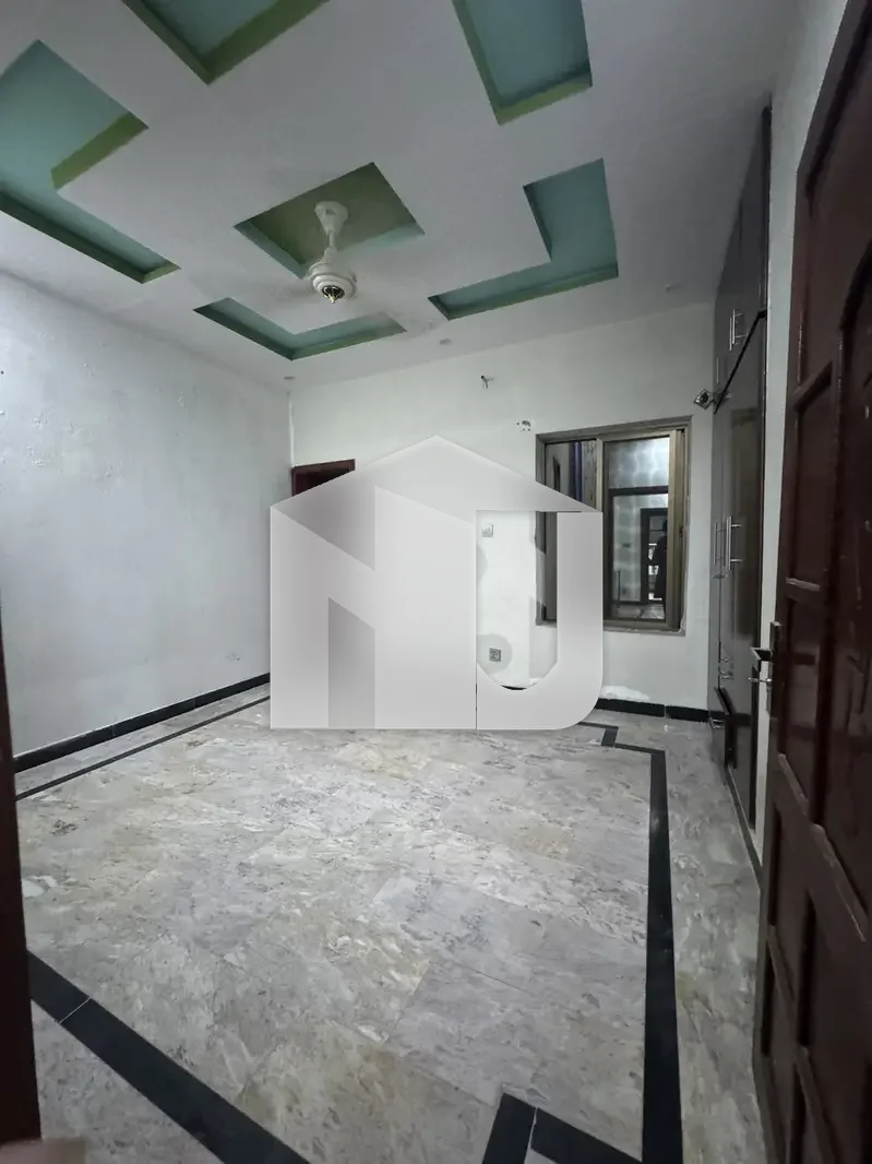 Beautiful 6 Marla Double Storey House, photo 9