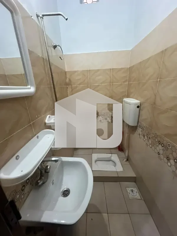 5 Marla Double Storey House For Rent Available, photo 3