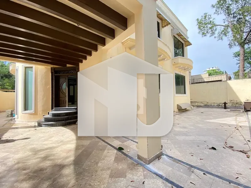 Beautiful New House Available For Rent On Prime Location, photo 19