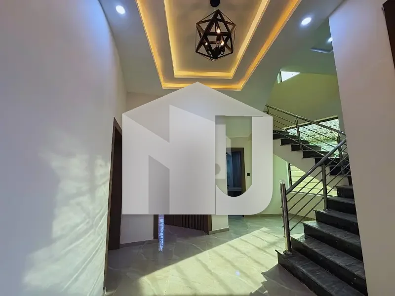 10 Bedroom Corner Luxury House In DHA Phase 2 Islamabad, photo 3