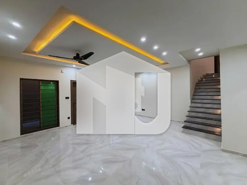 10 Bedroom Corner Luxury House In DHA Phase 2 Islamabad, photo 23