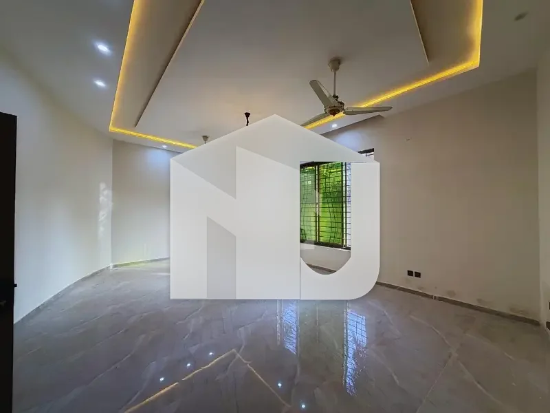 10 Bedroom Corner Luxury House In DHA Phase 2 Islamabad, photo 4