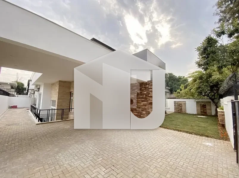 F-6/2 Brand New Luxury House For Rent, photo 5