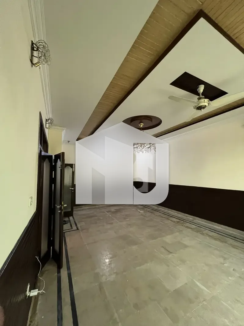 Beautiful 10 Marla Double Storey House For Rent In Pakistan Town Phase 2, photo 3