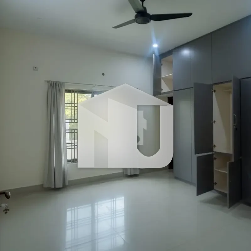 Beautiful 1 Kanal Double Storey House For Rent In National Police Foundation Block B, photo 8