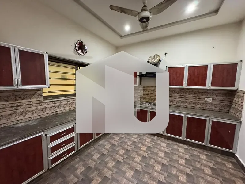 Tilled Floor 1 Kanal Double Storey House Is Available On Rent For Commercial As Well As Residential Purpose, photo 16