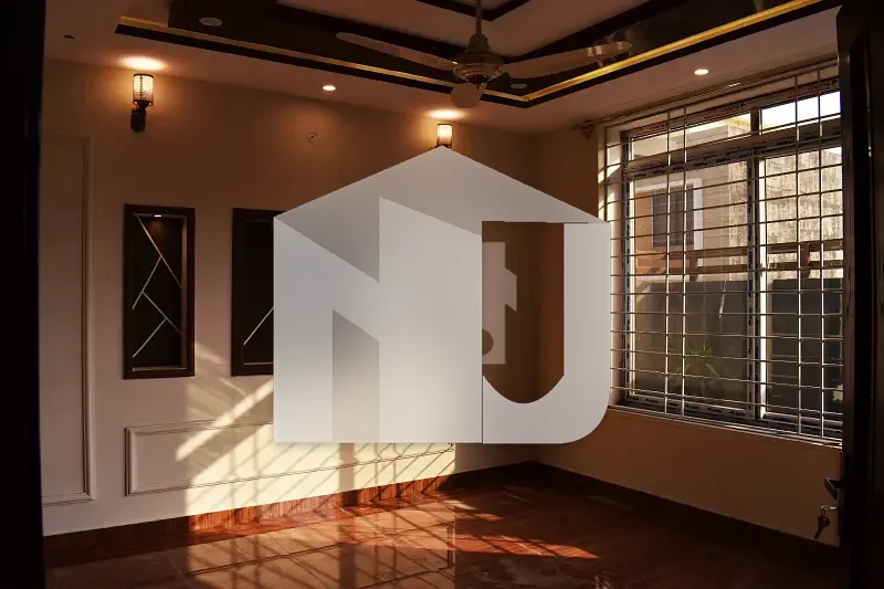 7Marla House Available For Rent In Mumtaz City