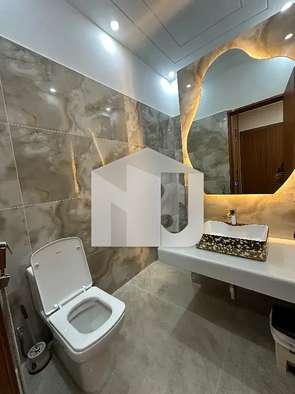 BEAUTIFUL LOCATION BRAND NEW FURNISHED HOUSE FOR RENT, photo 2