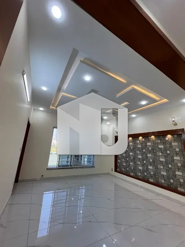 35*70 House Available For Rent In G-13, photo 6