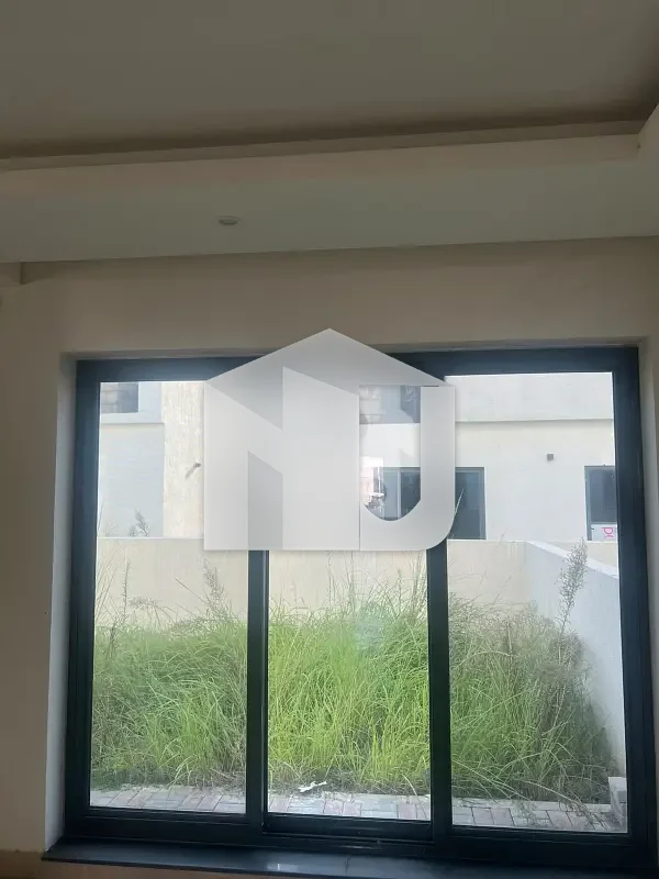 10 Marla Fully Fitted Brand New Villa, photo 13
