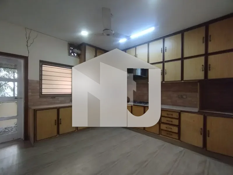 F-6 Front Back Duplex House 5 Bedrooms., photo 12