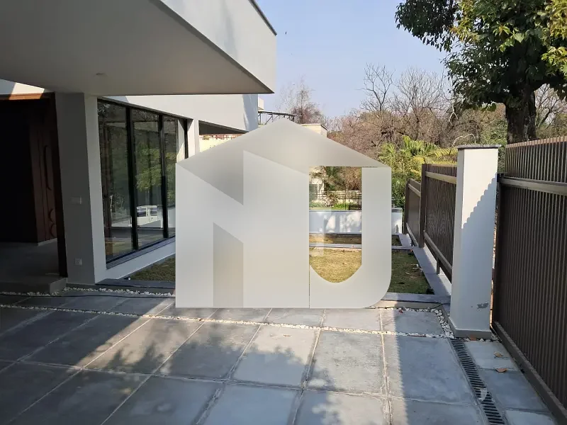 7-Bedrooms Luxury House Available For Rent In Sector F-7, Islamabad, photo 21