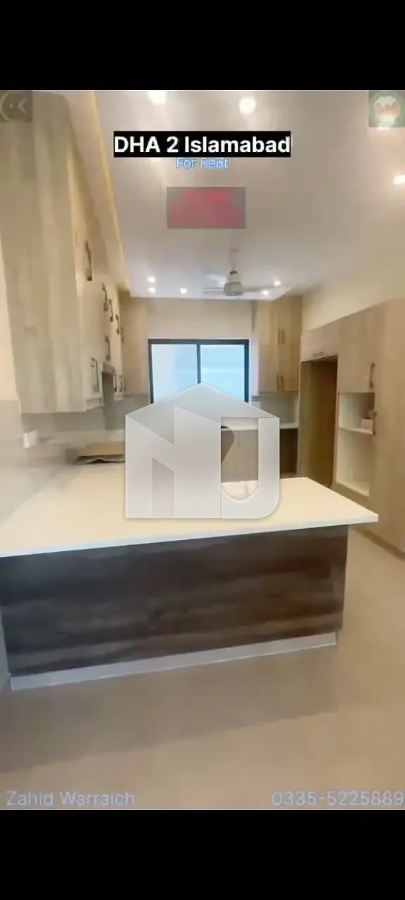 Brand New 3 Floors Basement House In Sector C, photo 4