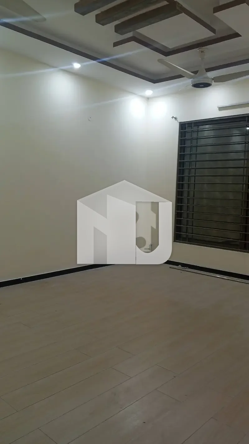 Multi Garden B-17 Islamabad 30"60 Full House Available For Rent, photo 8