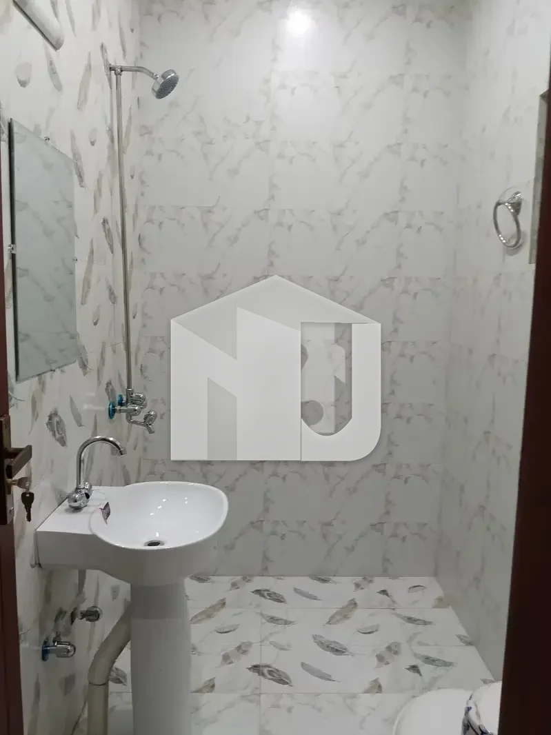8 Marla Double Storey House Available For Rent, photo 11
