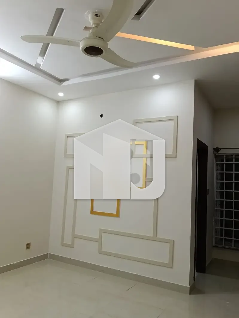 8 Marla Double Storey House Available For Rent, photo 13