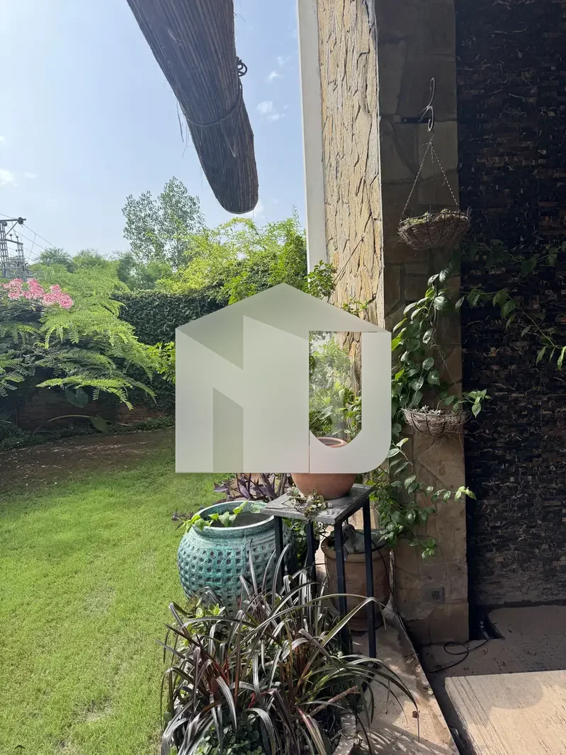 Triple-Storey European Style Partially Furnished Luxury Villa for Rent | 5 Beds | Mountain & Greenery View, photo 2
