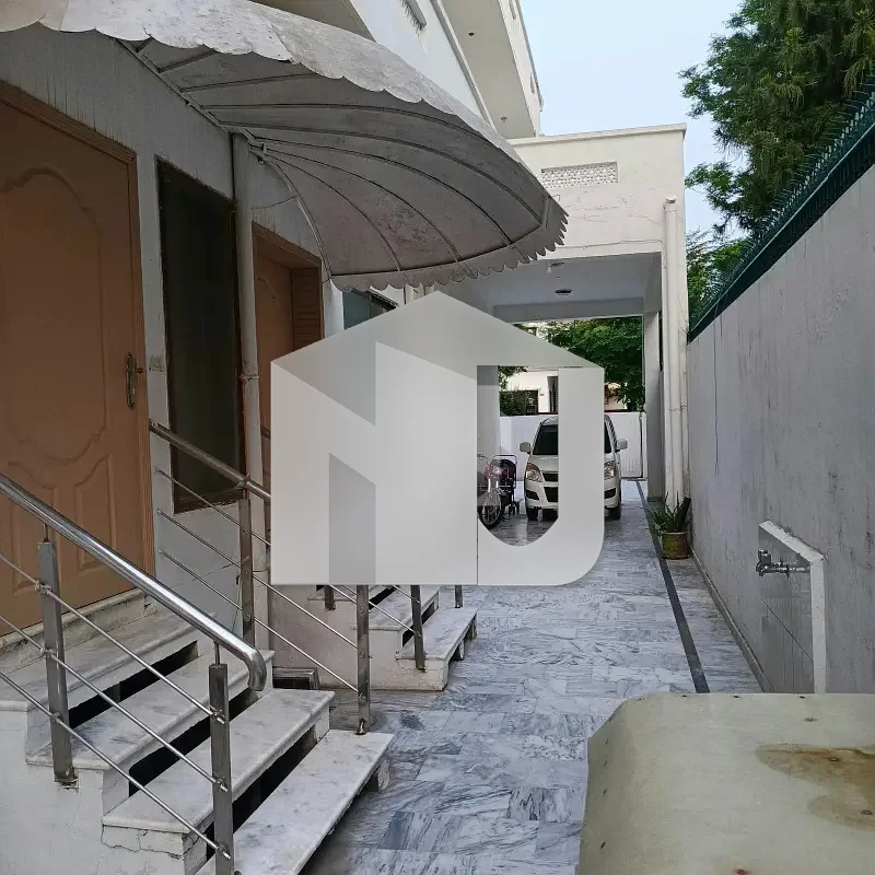 01 Kanal House Available For Rent, photo 10