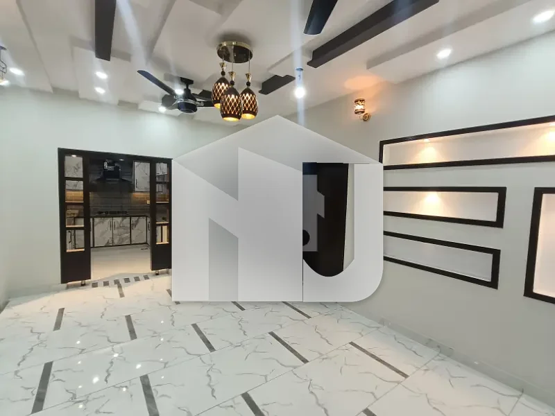 7 Marla Beautiful Brand New Double Storey House Available For Rent, photo 14