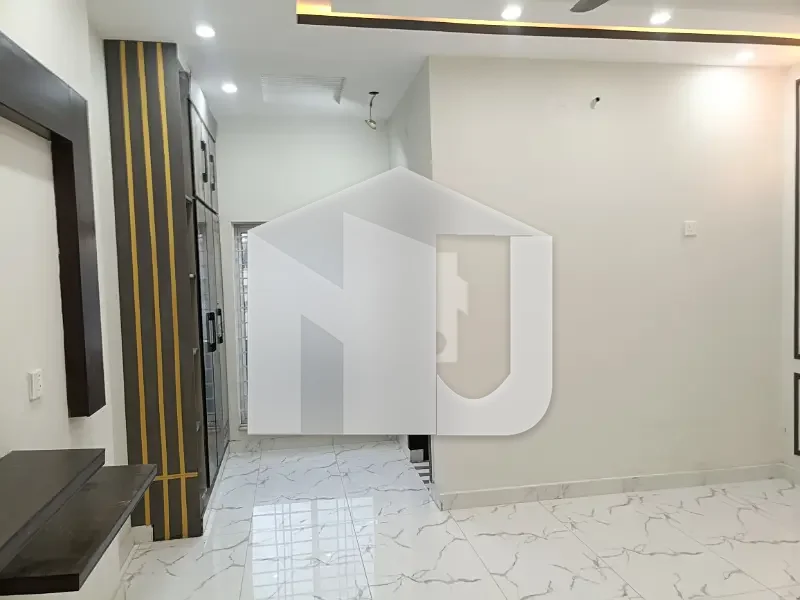7 Marla Beautiful Brand New Double Storey House Available For Rent, photo 12